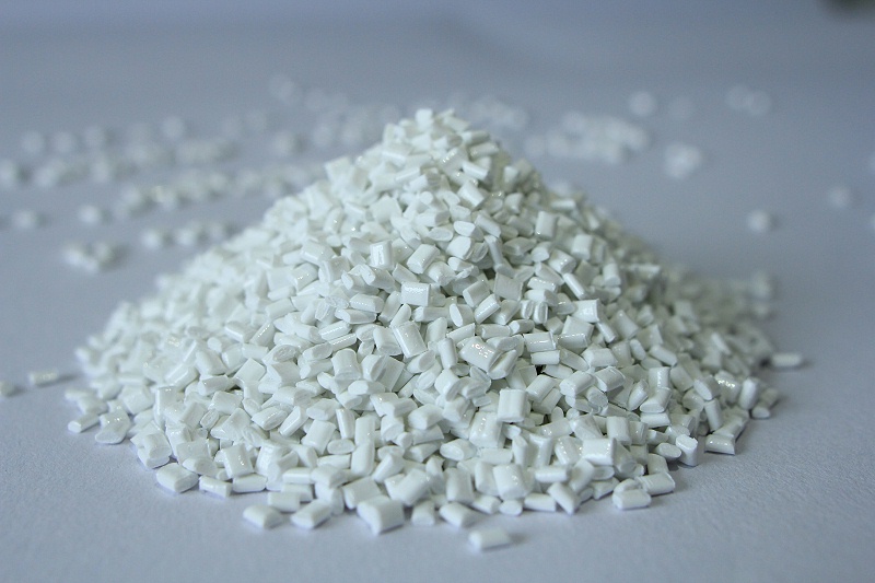 高品質(zhì)生活，移動(dòng)式皂液器用改性PC料，認(rèn)準(zhǔn)青島中新華美!